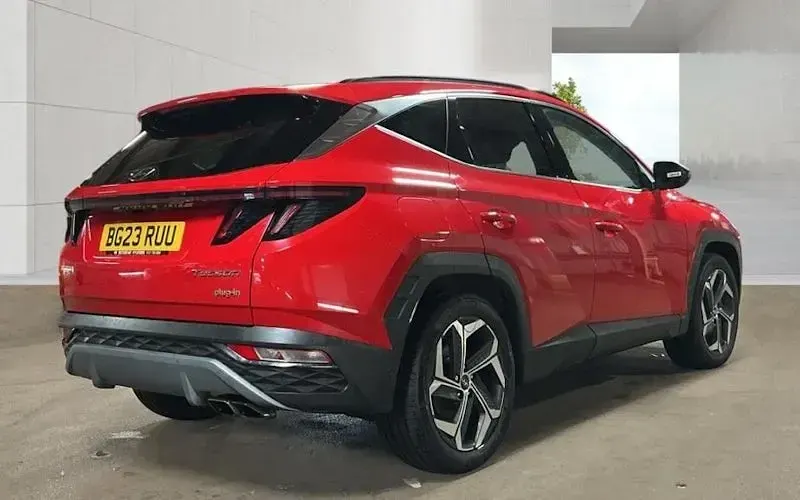 Used Hyundai Tucson Premium 265 HP (194 kW) 2023 Red SUV