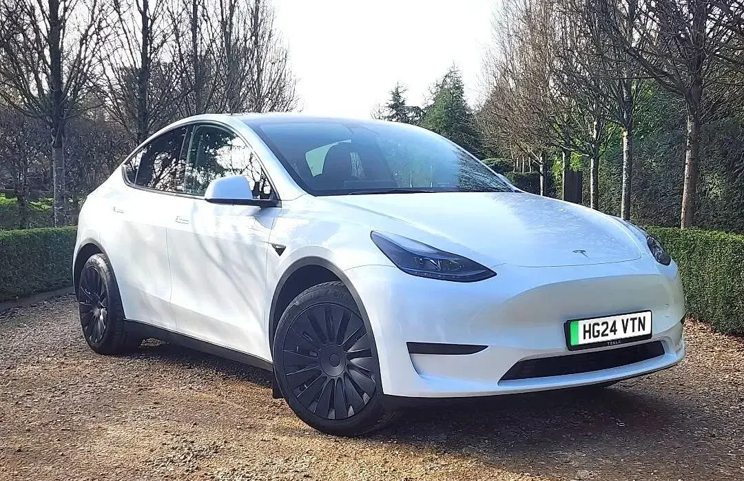 Used Tesla Model Y RWD 219 kW (299 HP) 2024 White SUV