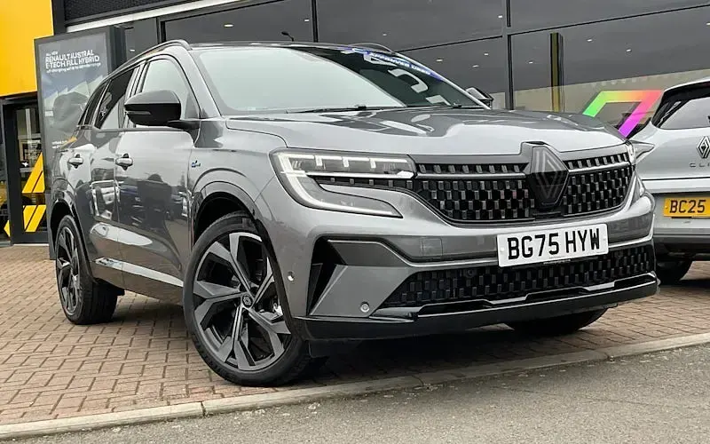 Begagnad Renault Austral Techno Esprit Alpine 200 HK (147 kW) 2025 SUV