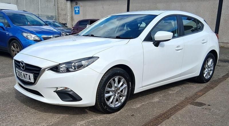 Usado Mazda 3 100 HP (73 kW) 2015 Branco Citadino