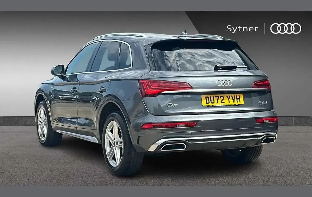 Used Audi Q5 S-Line 200 HP (147 kW) 2022 Grey SUV