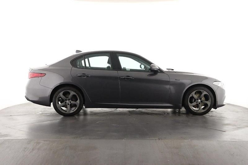 Used Alfa Romeo Giulia Sprint 197 HP (144 kW) 2021 Grey Sedan