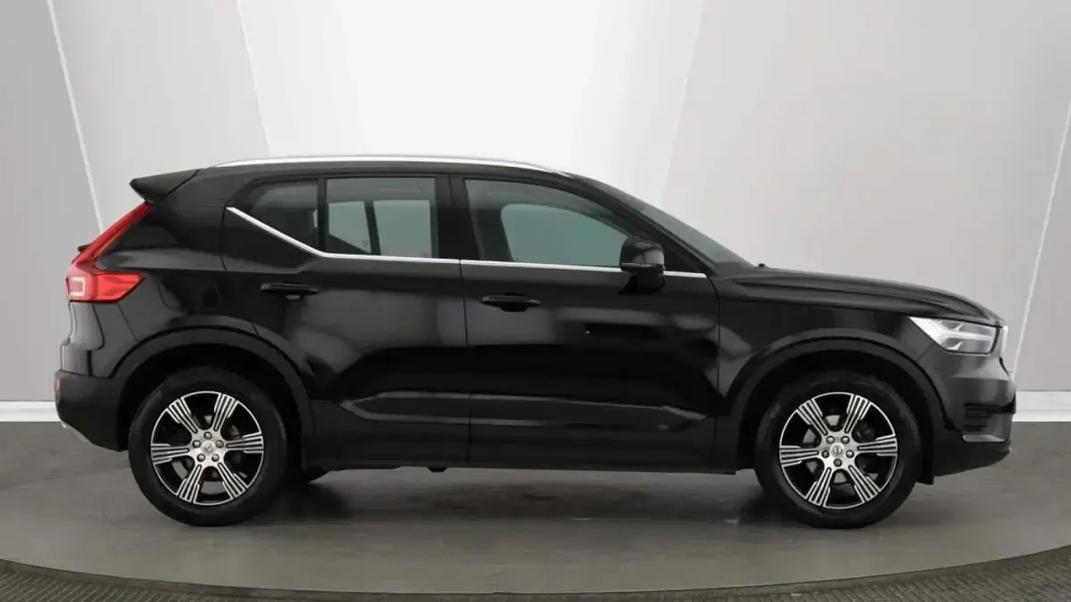 Used Volvo XC40 Inscription 161 HP (118 kW) 2022 SUV