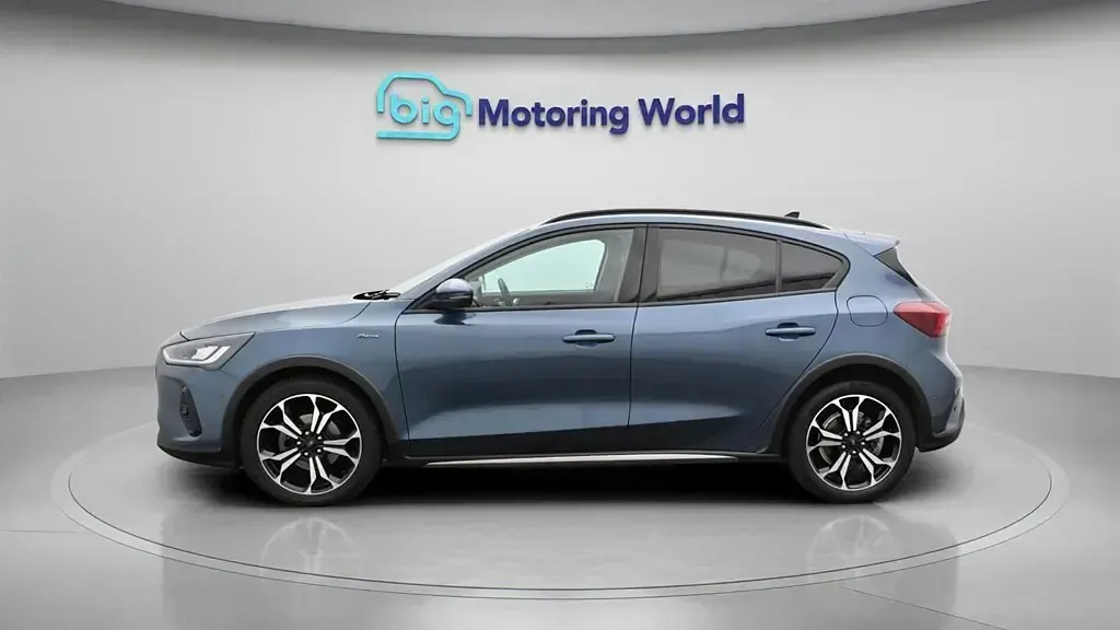 Usado Ford Focus Active X 125 HP (91 kW) 2023 Azul Citadino