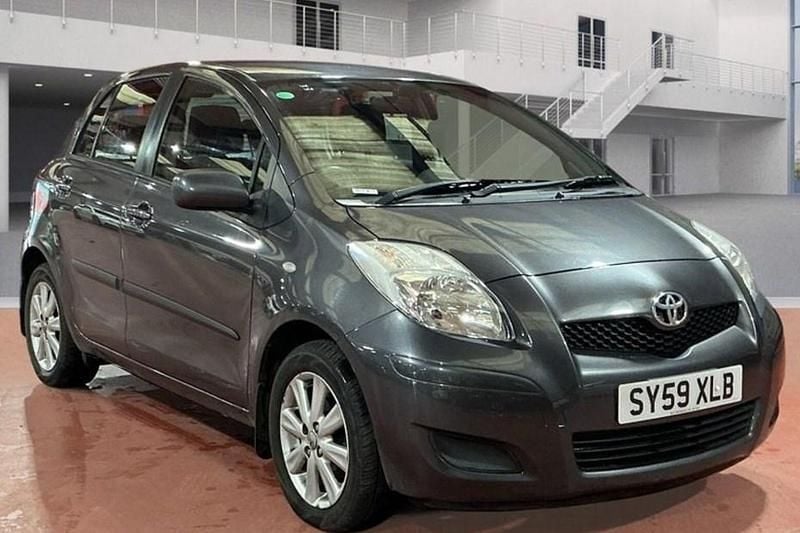 Used Toyota Yaris 2009 Grey Hatchback