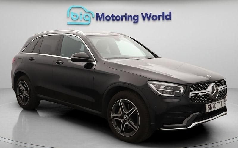 Used 2022 Mercedes GLC220 AMG line Estate | £25,500 (Good price) - Image 1/4