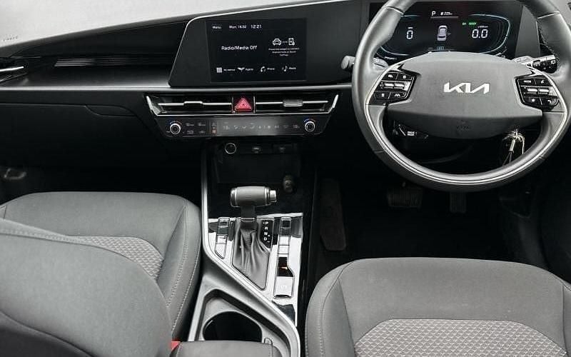Used Kia Niro 141 HP (103 kW) 2023 SUV