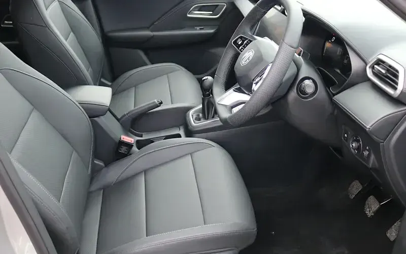 New MG ZS SE 116 HP (85 kW) 2026 Silver SUV