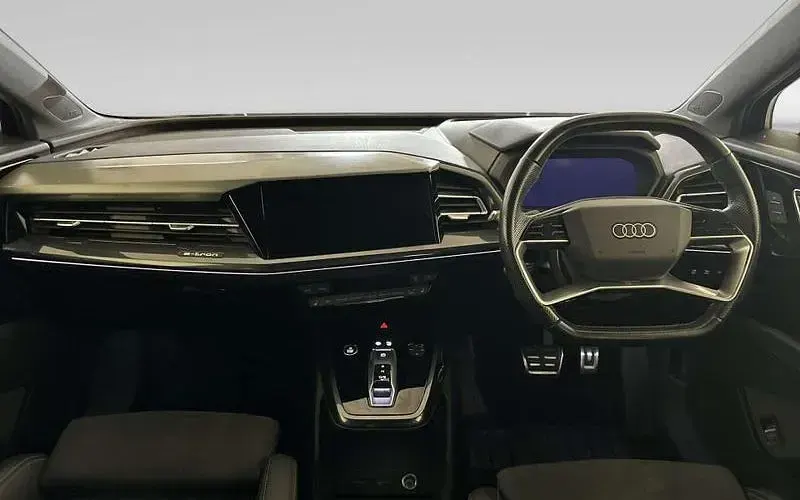 Used Audi Q4 e-tron Comfort 219 kW (299 HP) 2022 Blue SUV
