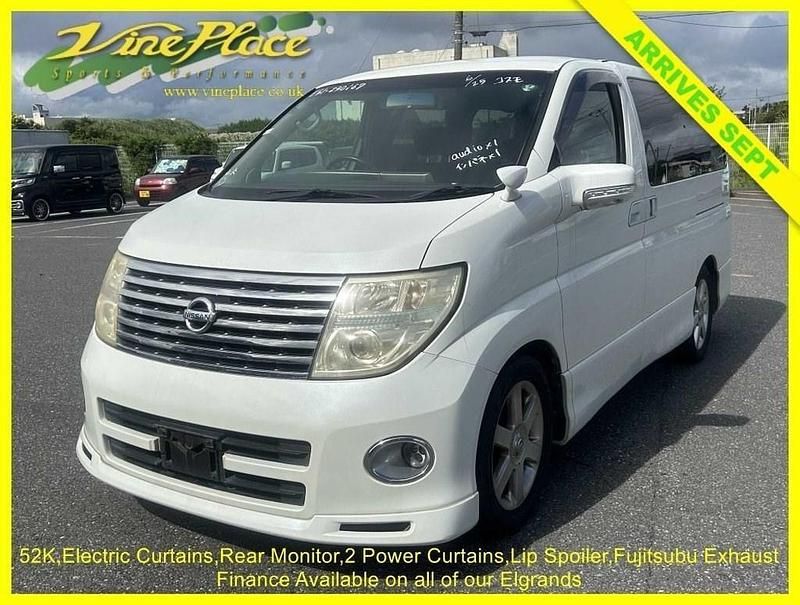 White Used 2007 Nissan Elgrand MPV | £10,000 (Fair price) - Image 1/4