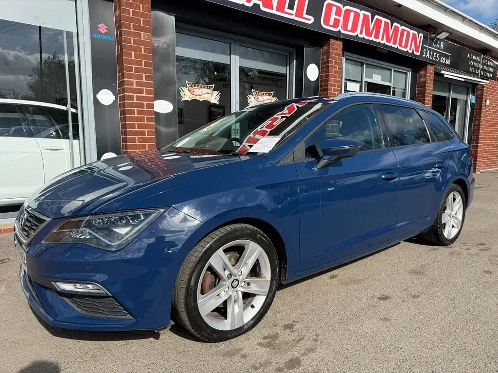Used Seat Leon ST FR 150 HP (110 kW) 2018 Blue Estate