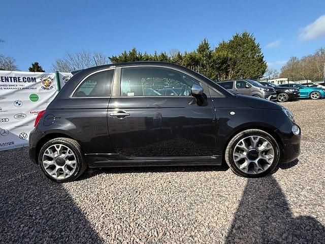 Gebraucht Fiat 500 Rock 70 PS (51 kW) 2021 Schwarz Kleinwagen