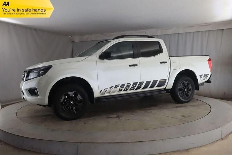 White Used 2019 Nissan Navara N-Guard Pickup | £16,500 (Super price) - Image 1/4