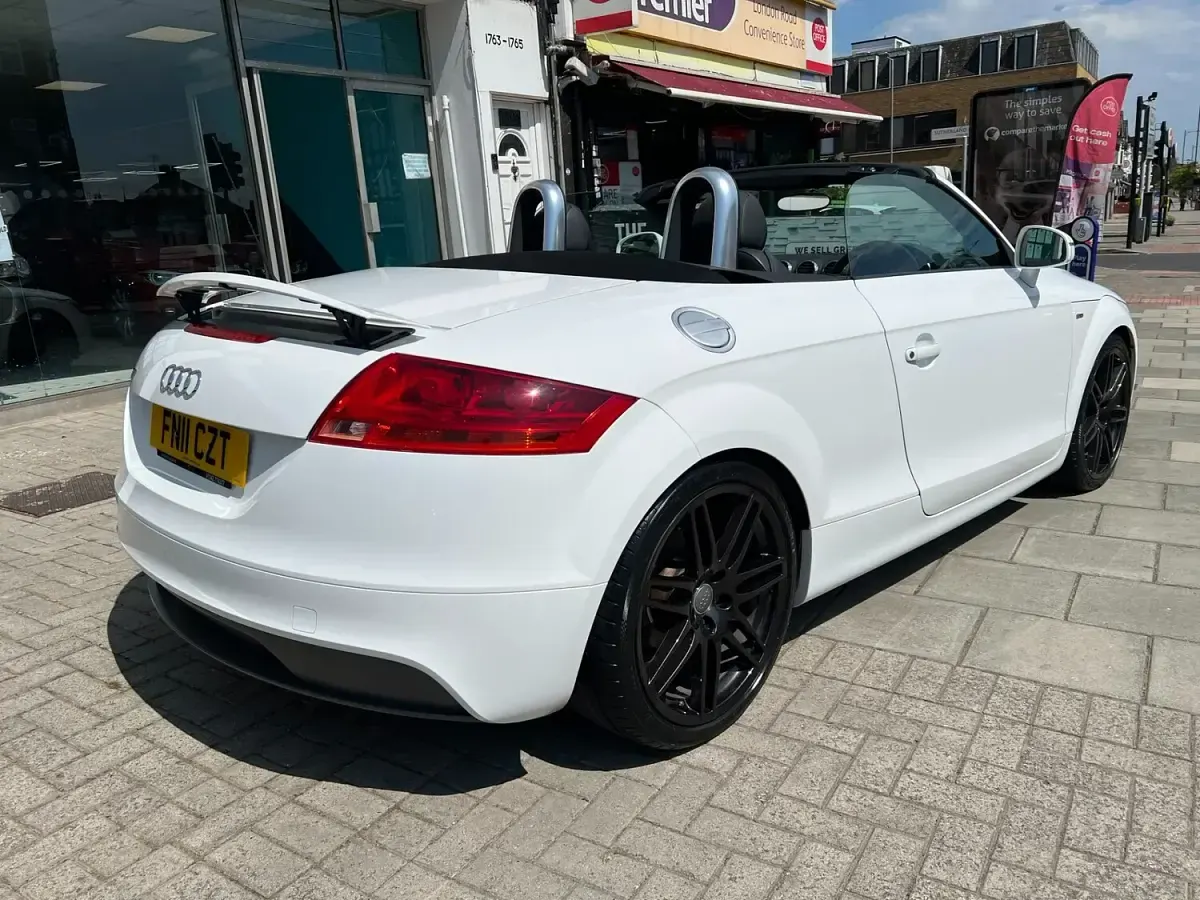 Used Audi TT S-Line 211 HP (155 kW) 2011 White Coupe