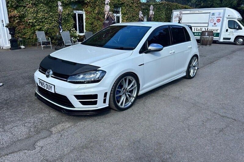 White Used 2015 VW Golf VII R Hatchback | £12,999 (Fair price) - Image 1/1