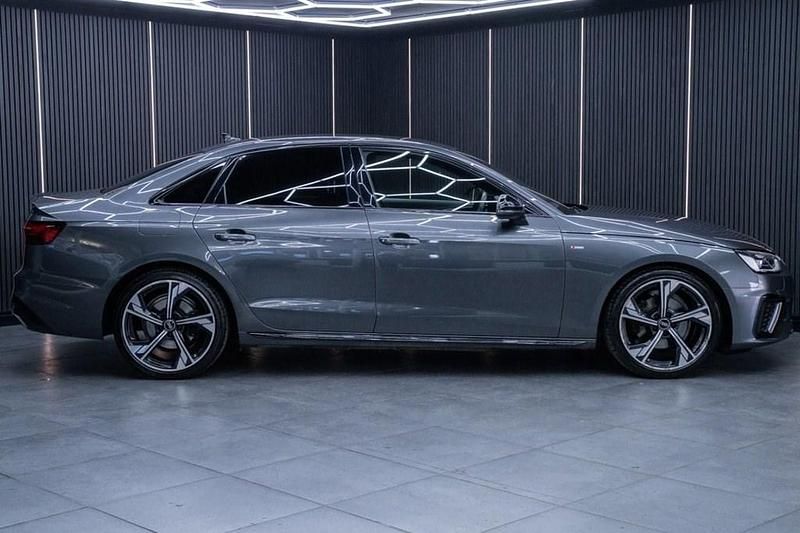 Used Audi A4 Black Edition 190 HP (139 kW) 2022 Grey Sedan