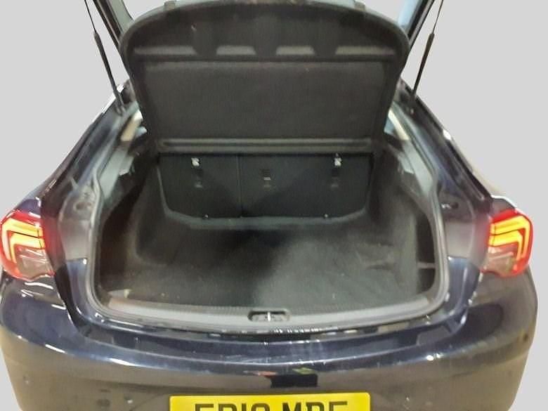 Used Vauxhall Insignia Sport 2018 Blue Hatchback