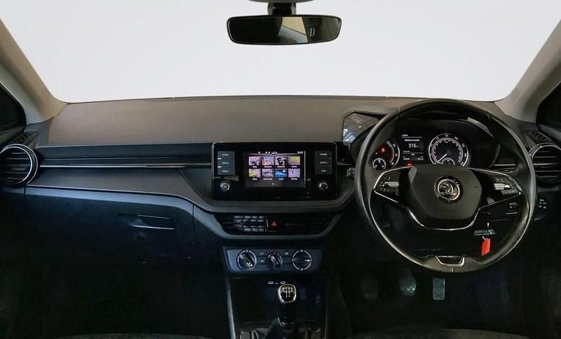 Used Skoda Fabia Comfort 80 HP (58 kW) 2022 Blue Hatchback