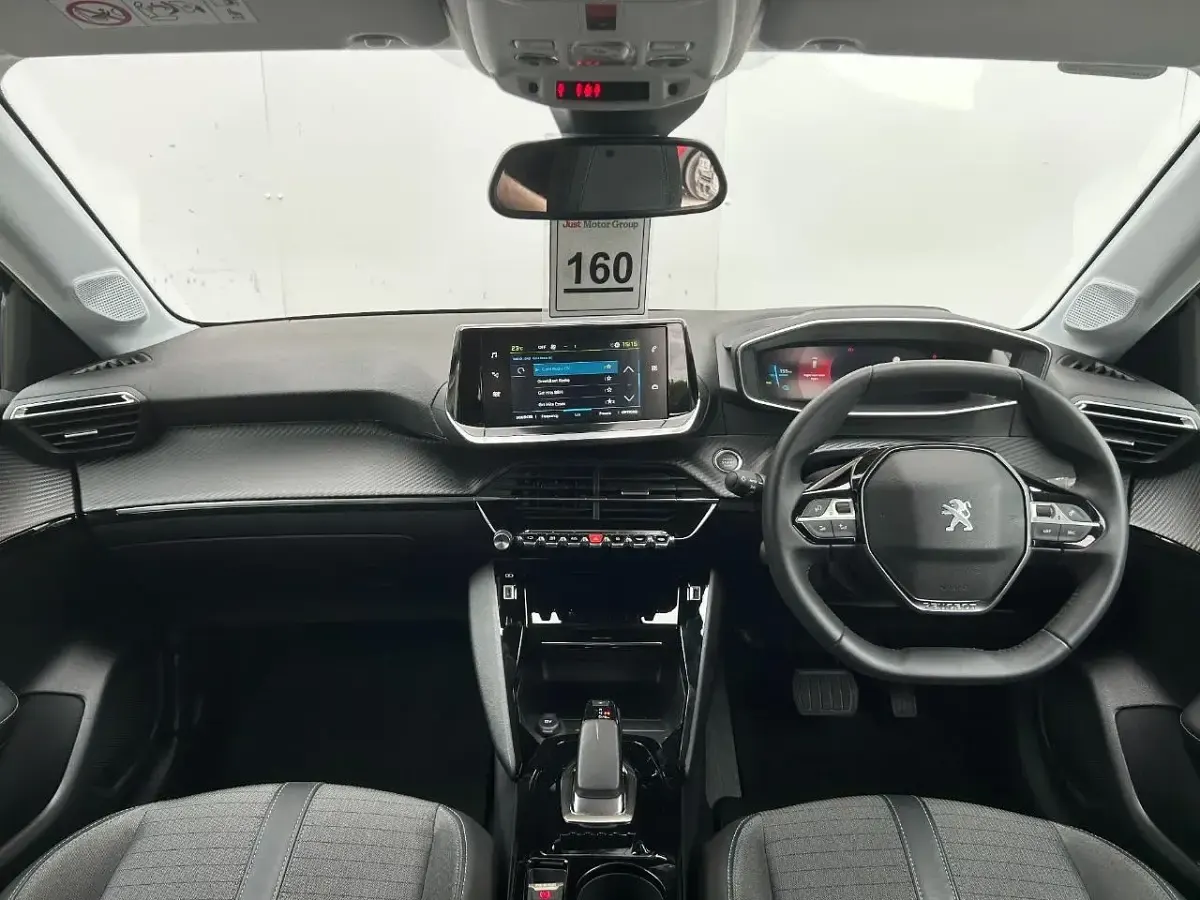 Used Peugeot e-208 Allure Premium 100 kW (136 HP) 2022 Black Hatchback