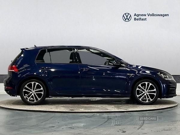Used VW Golf VII R-line 150 HP (110 kW) 2018 Blue Hatchback