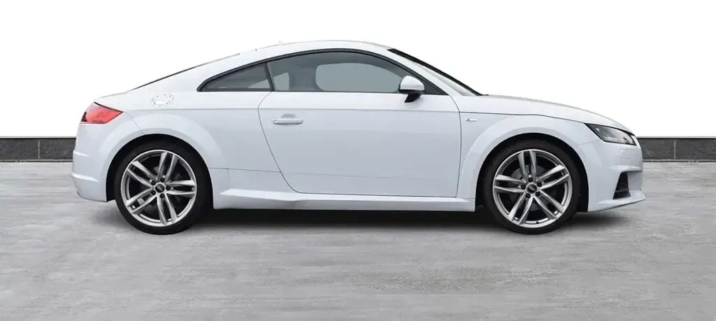 Used Audi TT S-Line 230 HP (169 kW) 2015 White Coupe