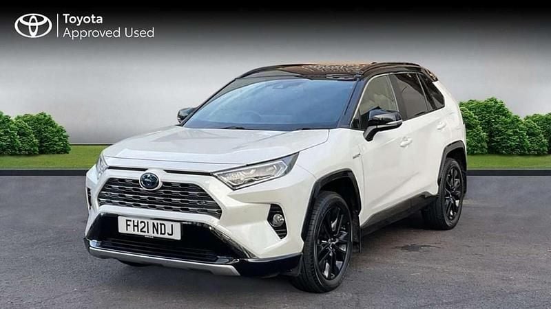 Used Toyota RAV4 Hybrid 222 HP (163 kW) 2021 White pearl bitone SUV