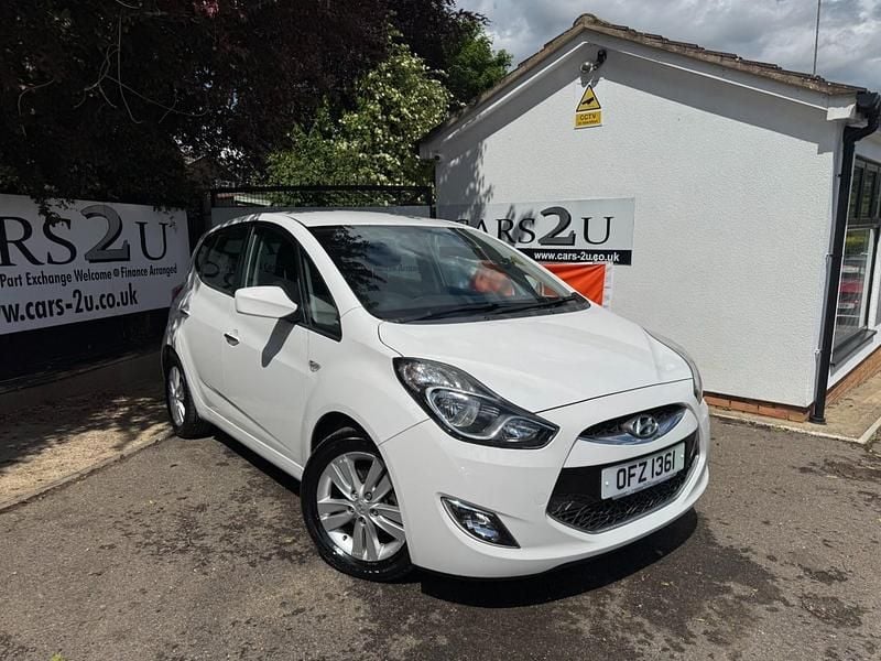 White Used 2013 Hyundai ix20 Active Hatchback | £6,495 (Fair price) - Image 1/4