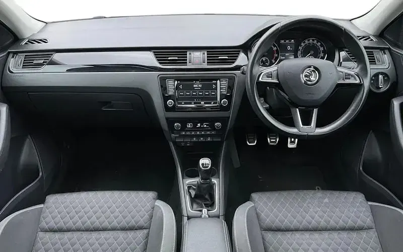 Used Skoda Rapid Sport 110 HP (80 kW) 2019 Hatchback