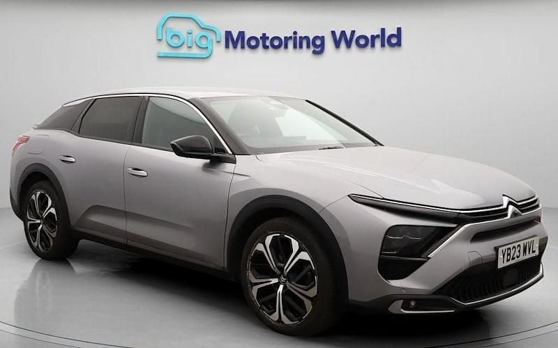 Used 2023 Citroën C5 X PureTech Estate | £14,600 (Fair price) - Image 1/4