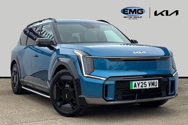 Blue Used 2025 Kia EV9 2 SUV | £59,795 (Good price) - Image 1/3