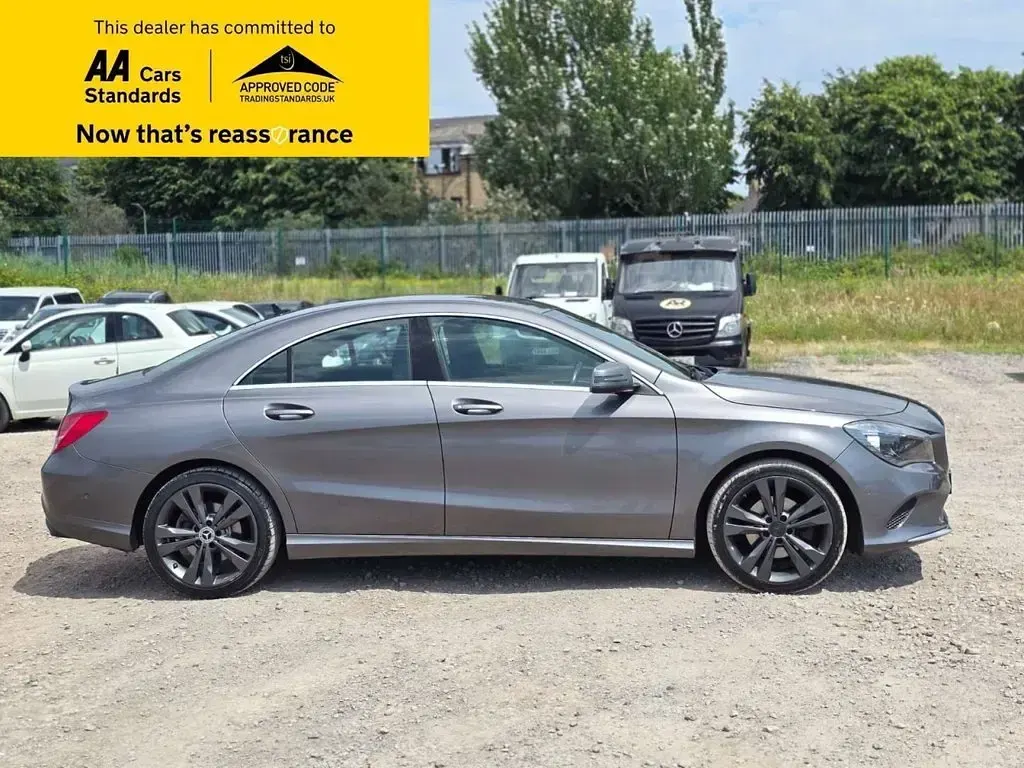Used Mercedes CLA180 122 HP (89 kW) 2017 Grey Coupe