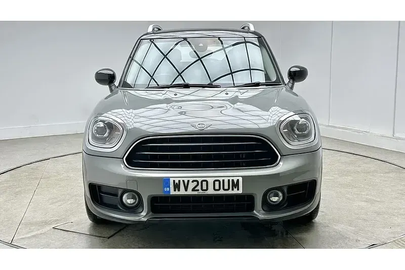 Used Mini Cooper Countryman Classic 2020 Moonwalk grey SUV