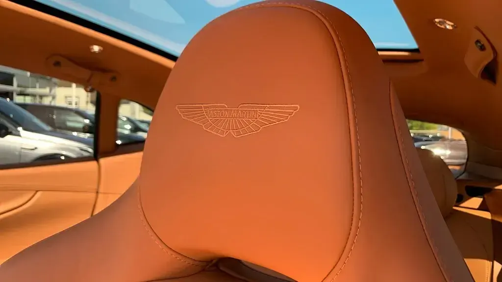 Usado Aston Martin DBX 707 707 CV (519 kW) 2024 Rojo SUV