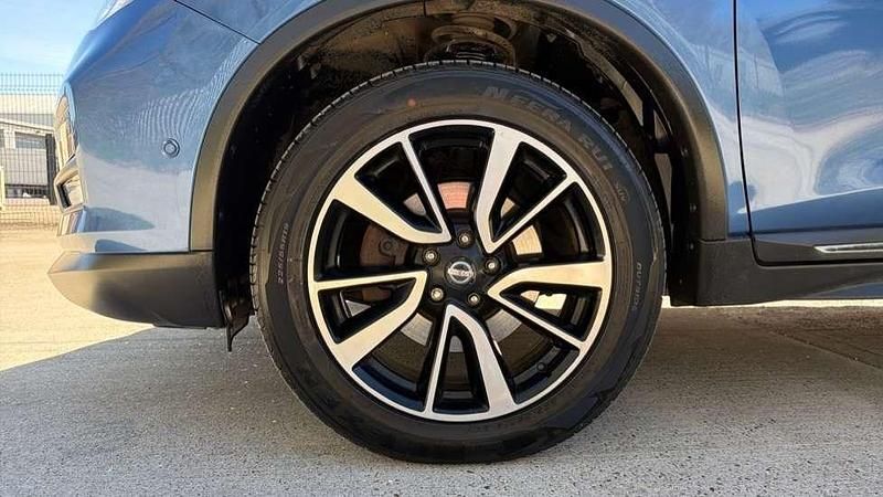 Used Nissan X-Trail Tekna 177 HP (130 kW) 2017 Blue  SUV