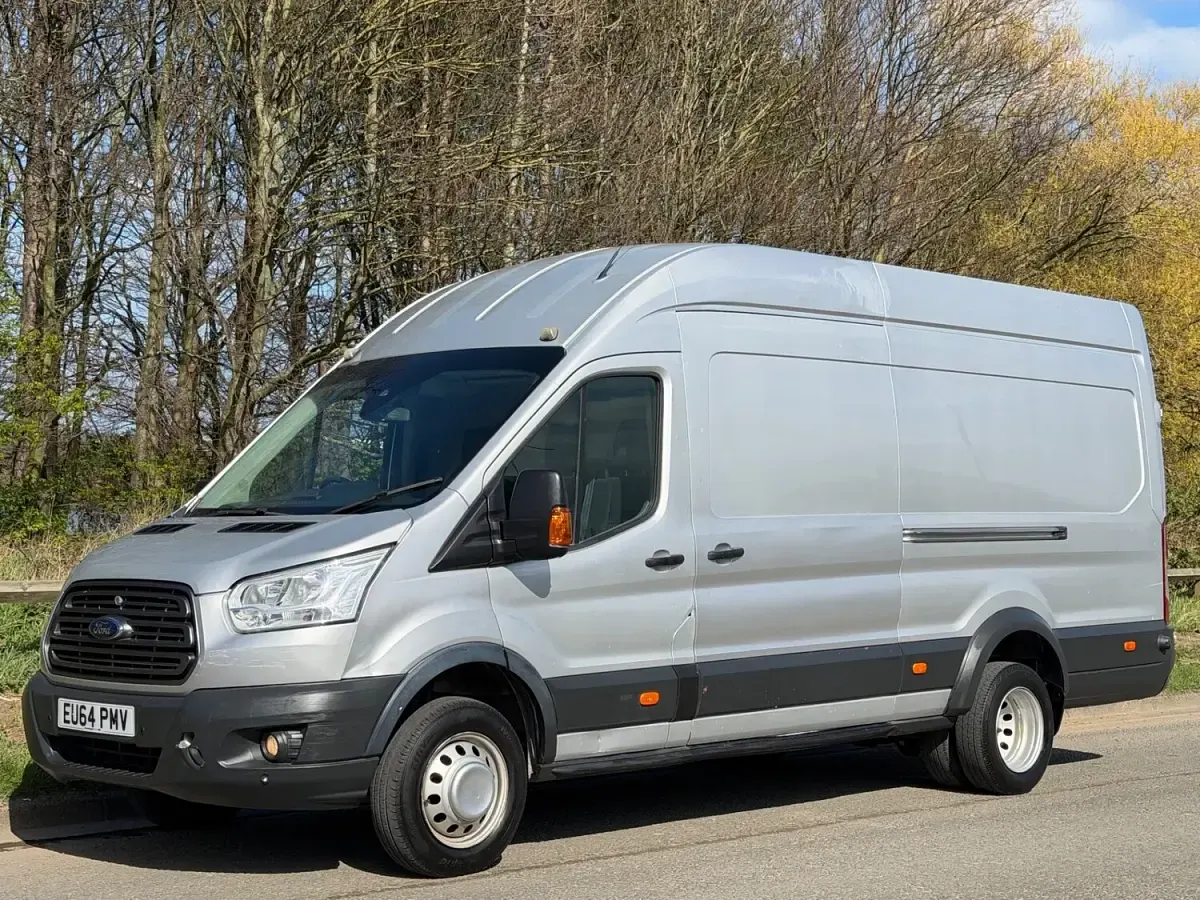 Used Ford Transit Trend 125 HP (91 kW) 2014 Silver Van