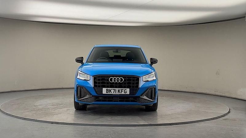 Used Audi Q2 Black Edition 150 HP (110 kW) 2021 Turbo blue/turbo blue SUV