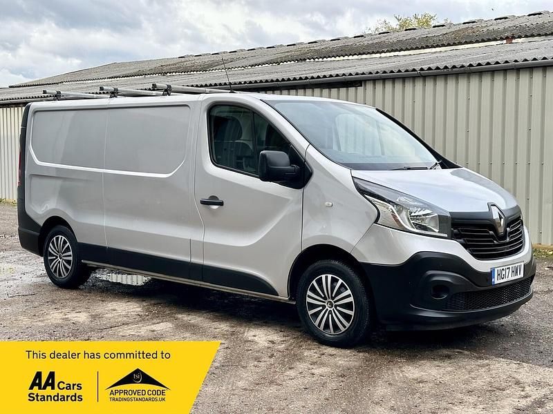 Silver Used 2017 Renault Trafic Business Van | £7,495 (Good price) - Image 1/4