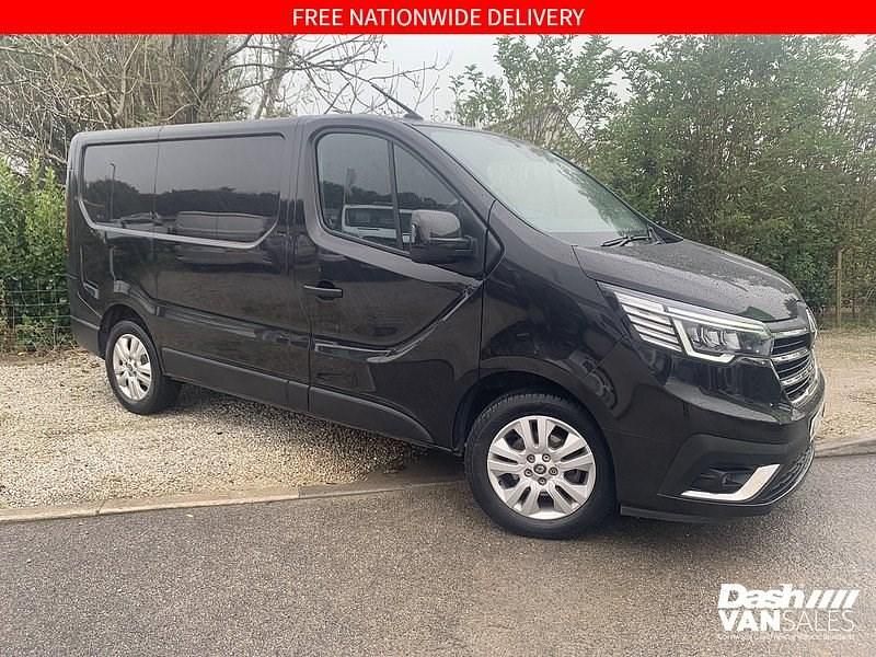 Black Used 2022 Renault Trafic Van | £15,500 (Expensive) - Image 1/1