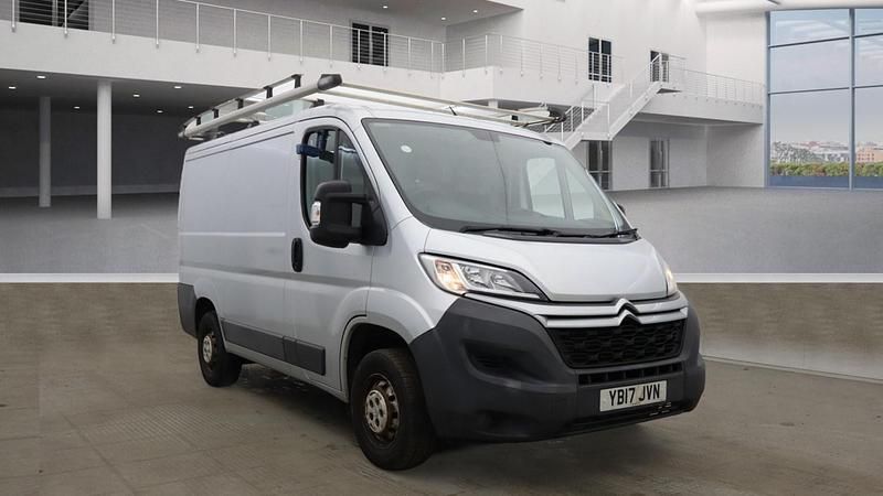 Używany Citroën Relay 110 KM (80 kW) 2017 Srebrny Van