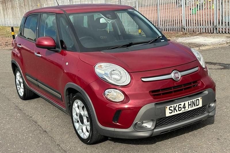 Red Used 2014 Fiat 500L Trekking MPV | £3,995 (Good price) - Image 1/1