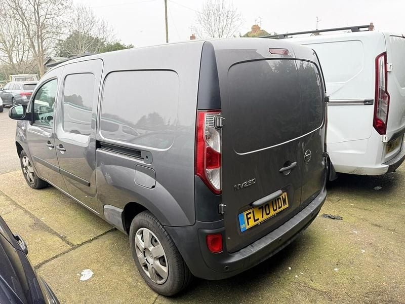 Used Nissan NV250 Acenta 95 HP (69 kW) 2020 Grey Van