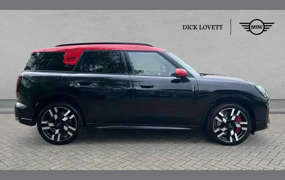 Usado Mini John Cooper Works Countryman 296 CV (217 kW) 2025 Negro SUV