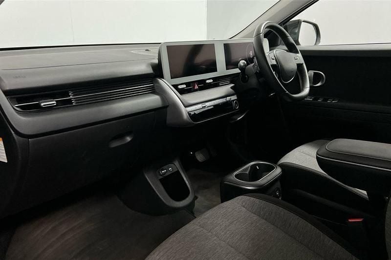 Image 2/4