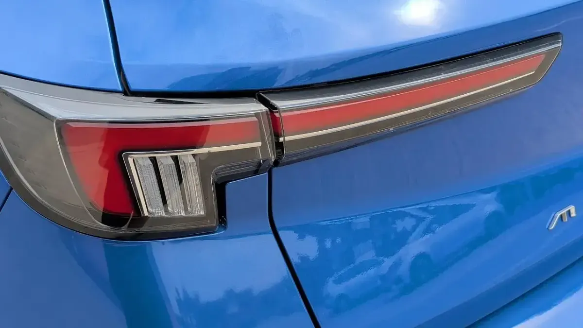 Used Vauxhall Mokka Elite 128 HP (94 kW) 2021 Blue SUV
