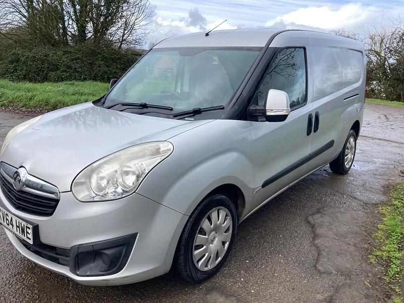 Used Vauxhall Combo Sportive 2014 Silver MPV