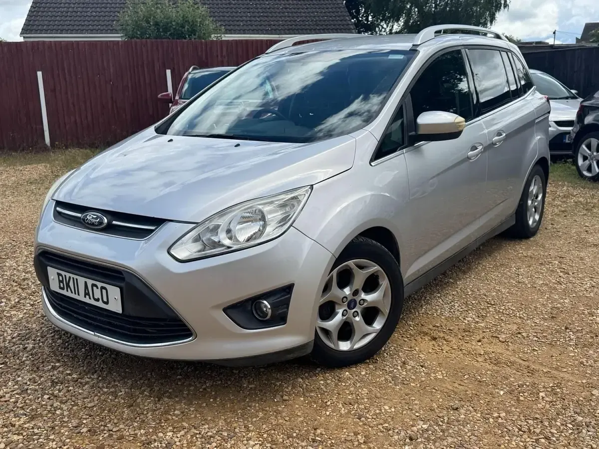 Used Ford Grand C-Max Zetec 115 HP (84 kW) 2011 Silver MPV