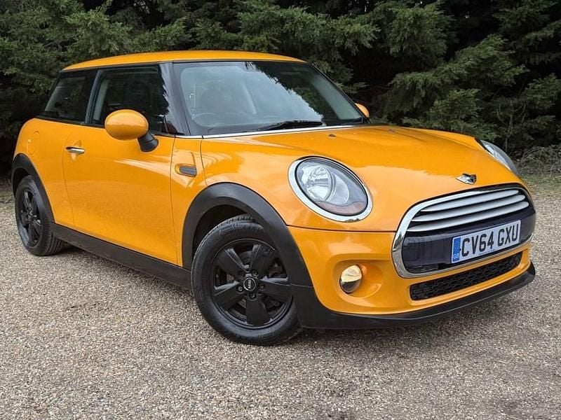 Used Mini Cooper Hatch 136 HP (100 kW) 2014 Orange Hatchback