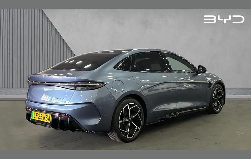 Used BYD Seal Design 230 kW (313 HP) 2025 Grey Sedan