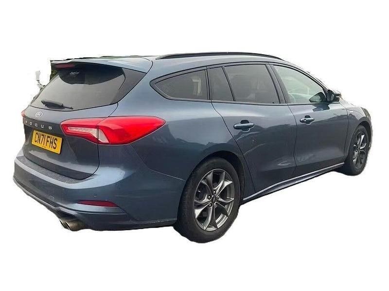 Used Ford Focus ST-Line 125 HP (91 kW) 2021 Blue Estate