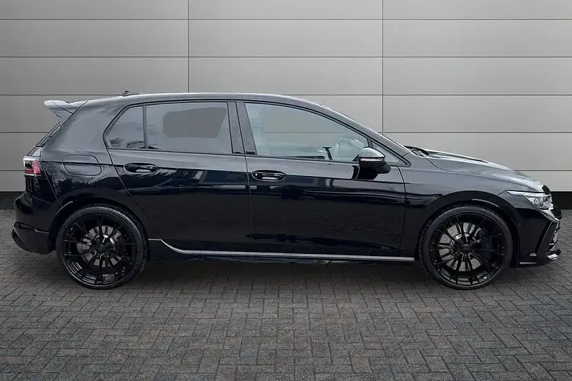 Used VW Golf VIII Black Edition 333 HP (244 kW) 2025 Black Hatchback
